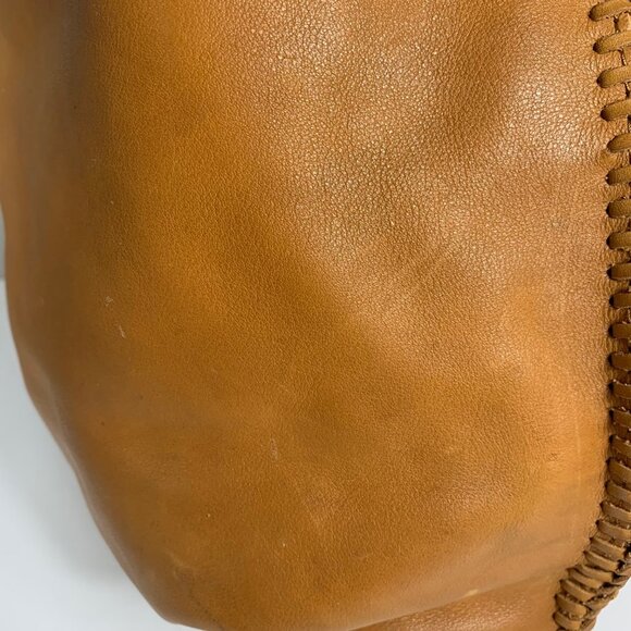 Vintage FOSSIL Camel Tan Leather Drawstring Bucket Shoulder Bag Tassel Charm - Picture 5 of 16